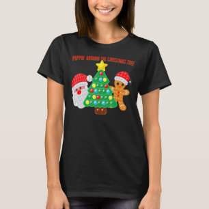 Camiseta Alrededor del árbol de Navidad, Santa Claus se ace
