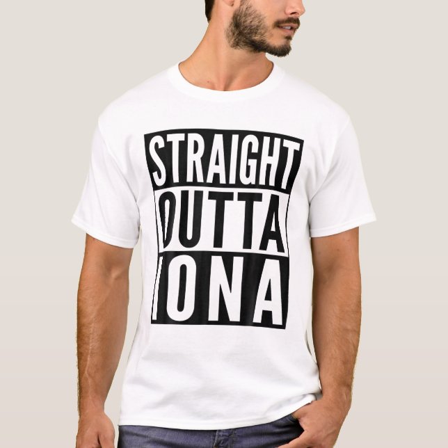 Camiseta Alumnado Universitario de Iona Straight Outta (Anverso)