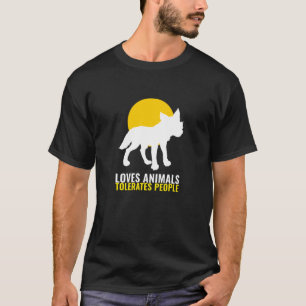 Camiseta Ama a los animales tolera a la gente