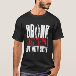 Camiseta Ama de camarero divertido mezclando bebida de cama