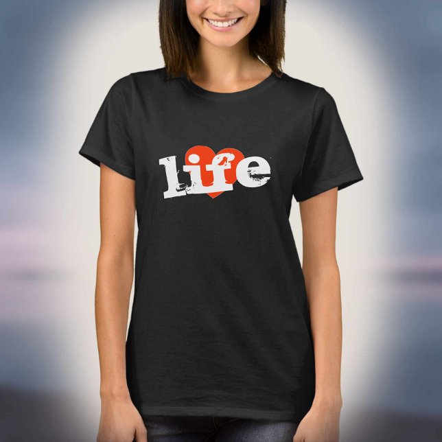 Camiseta ¡Ama la vida! Diseño de corazón rojo. (Subido por el creador)
