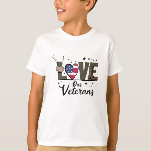Camiseta Ama nuestro día de los veteranos Orgulloso día del
