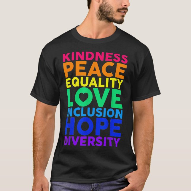 Camiseta Amabilidad igualdad amor LGBTQ bandera arcoiris or (Anverso)