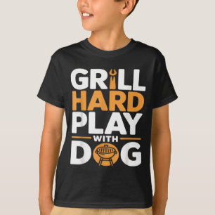 Camiseta Amante de la parrilla dura jugar con perro en el p