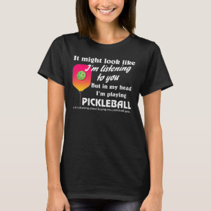 Camiseta Amante de la pelota de futbol en mi cabeza estoy j