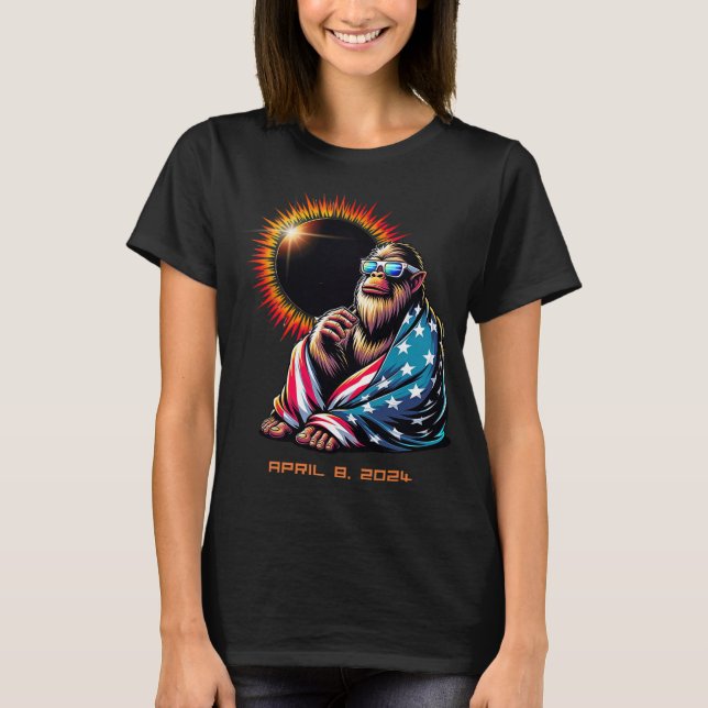 Camiseta Amantes de Sasquatch de pie grande Eclipse solar t (Anverso)