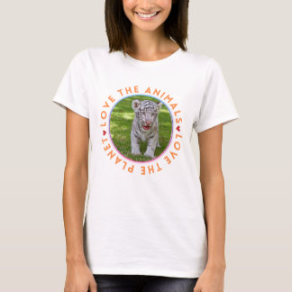 Camiseta Amar a los animales amar el club de tigre blanco d