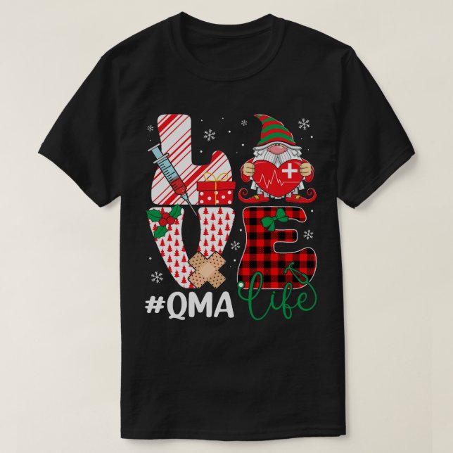 Camiseta Amar a QMA Funny Gnome Enfermera Stethoscope Navid (Diseño del anverso)