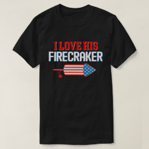 Camiseta Amar a su pareja de petardos que coincidan el 4 de