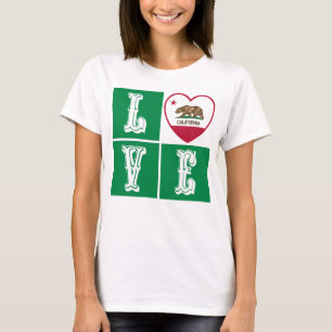 Camiseta Amar el orgullo cardíaco de la bandera de la Repúb