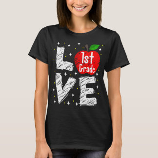 Camiseta Amar el primer grado de Apple es gracioso volver a