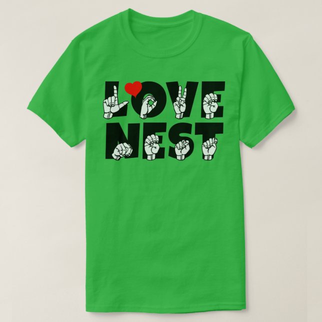 Camiseta AMAR el texto NEST y el diseño del lenguaje de Rót (Diseño del anverso)