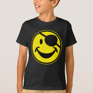 Camiseta Amarillo del pirata + su backg. y ideas