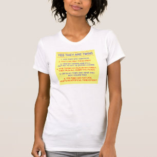 Camiseta Amarillo idéntico de las preguntas de los gemelos