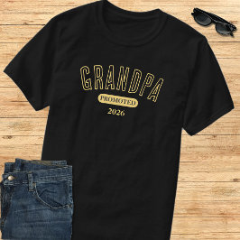 Camiseta Amarillo y negro Ascendido a Abuelo Año Est. 2026