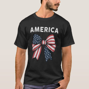 Camiseta America Coquette dobla la bandera de los Estados U