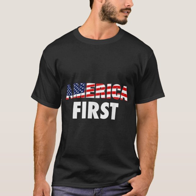 Camiseta America First USA Flag Clothing Companies (Anverso)