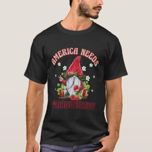 Camiseta America Needs Strawberries Cute Strawberry Gnome F