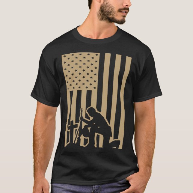 Camiseta American Flag Soldier  Memorial Day Patriotism (Anverso)