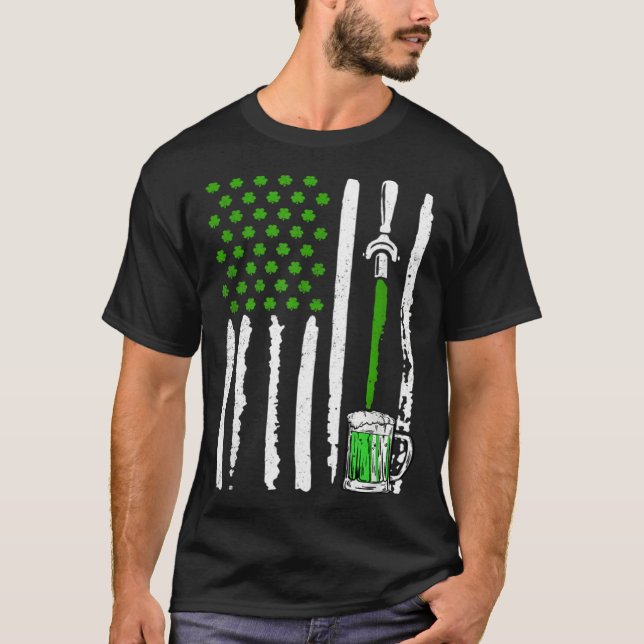 Camiseta American Flag St Patrick s Day Shamrock Drinking B (Anverso)
