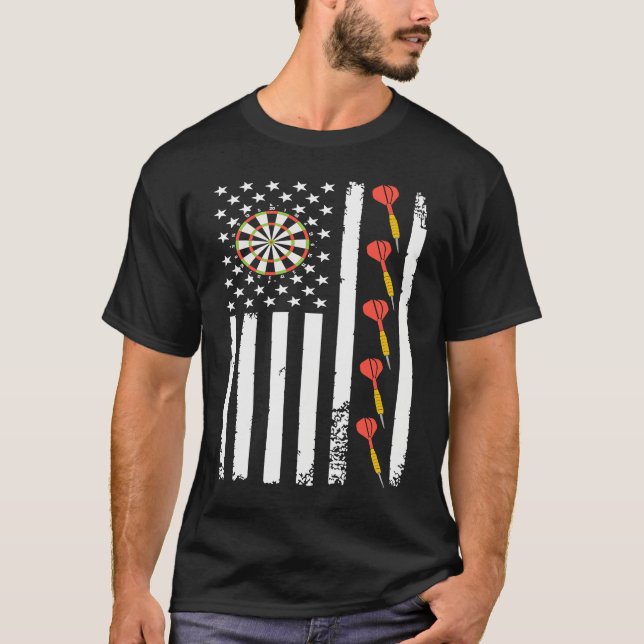 Camiseta American Sports Darts Flag Athletic Throwing Game  (Anverso)