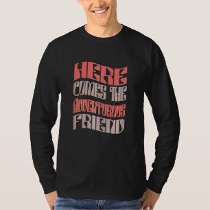 Camiseta Amiga de las mujeres aventurera retro coincidente 