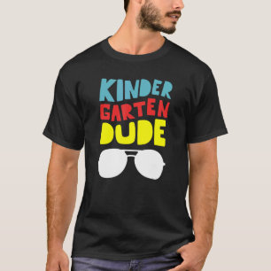 Camiseta Amigo de guardería vuelve a la escuela el primer d