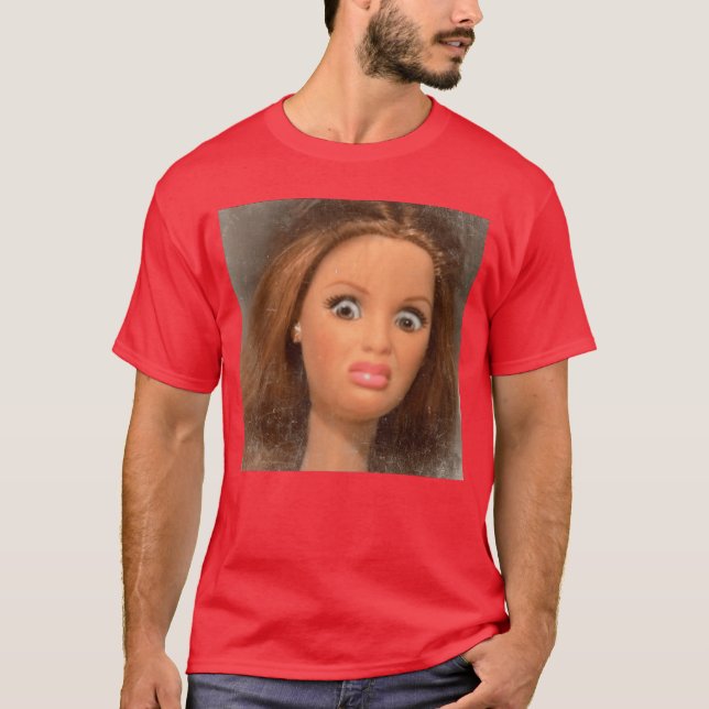 Camiseta Amigos Meme cara de muñeca divertida asquerosa (Anverso)
