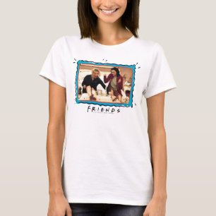 Camiseta AMIGOS™   Phoebe & Monica Waxing Legs
