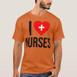 Camiseta Amo a las enfermeras Cruz del Corazón Médico