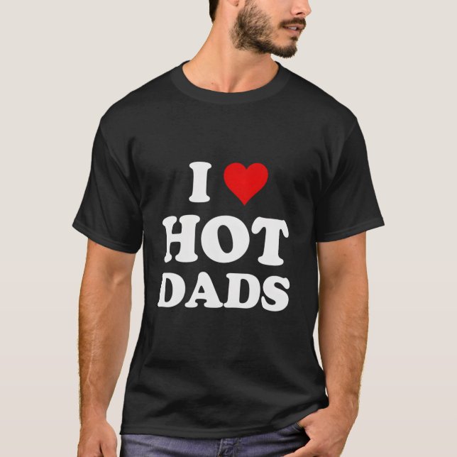 Camiseta Amo a los Papás Calientes (Anverso)