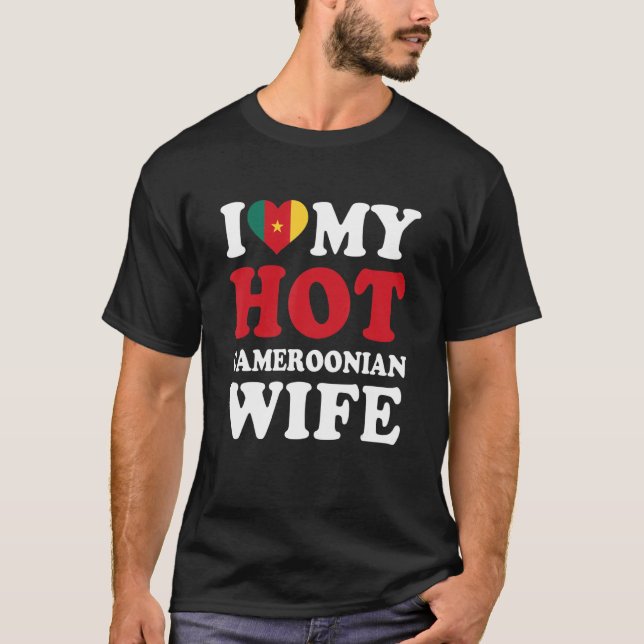 Camiseta Amo a mi caliente esposa camerunesa (Anverso)
