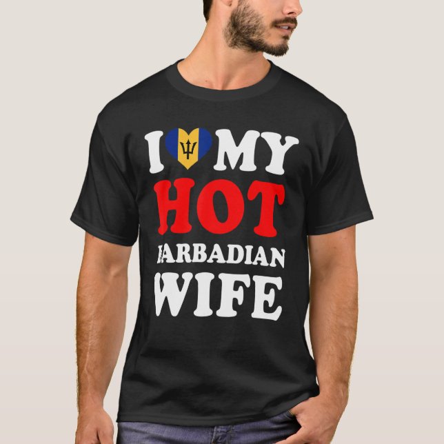 Camiseta Amo a mi esposa barbadense caliente (Anverso)