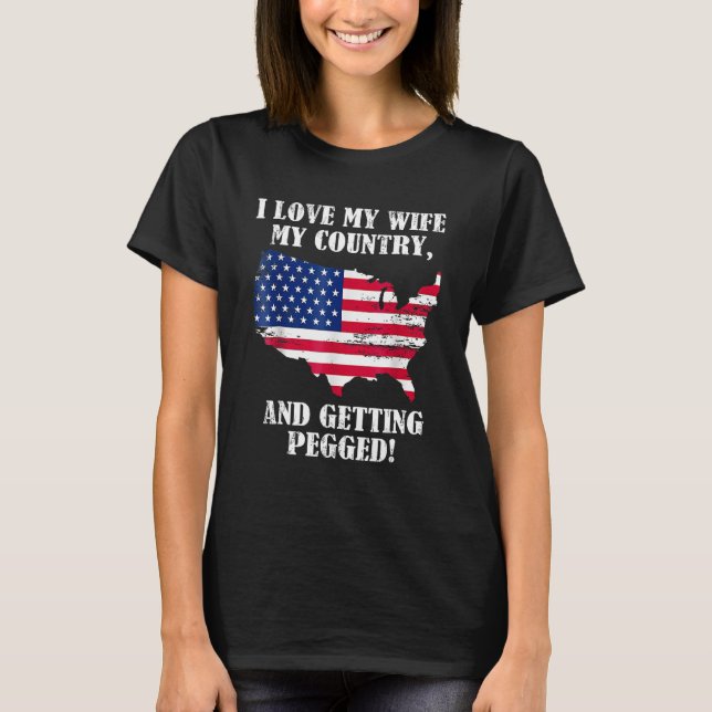 Camiseta Amo A Mi Esposa En Mi País Y Me Pego Ameri (Anverso)