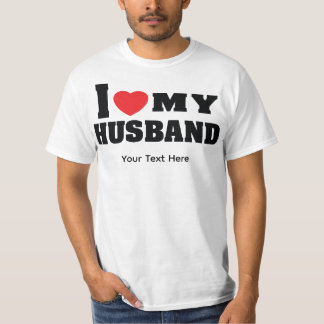 Camiseta Amo a mi esposo texto con símbolo de corazón rojo