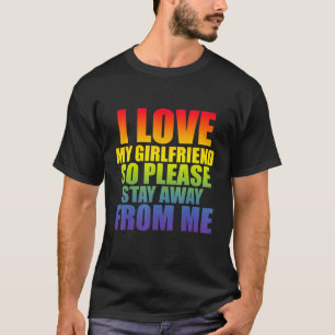 Camiseta Amo A Mi Novia Así Que Por Favor Permanezca Alejad