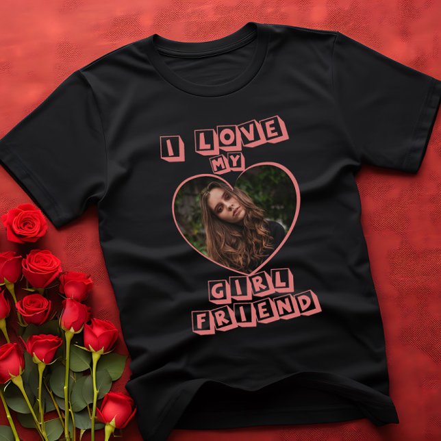 Camiseta Amo a mi novia Personalizado del corazón rosado. (Subido por el creador)