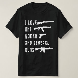 Camiseta Amo A Una Mujer Varias Armas, Propietaria De Un Ar
