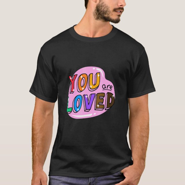 Camiseta Amo arcoiris Fuego Orgullo de amor LGBTQ+ (Anverso)