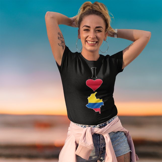Camiseta Amo Colombia Corazón vertical Mapa de Bandera Colo (Subido por el creador)