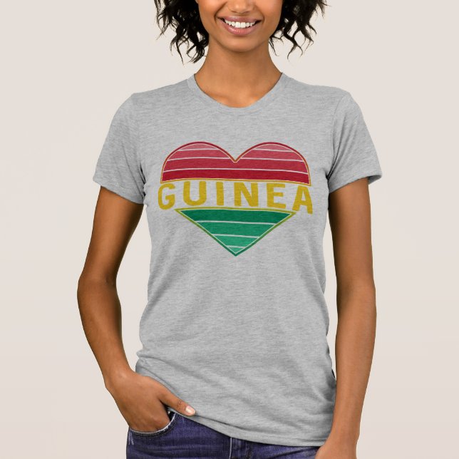 Camiseta Amo Guinea, el corazón guineano (Anverso)