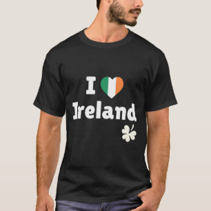 Camiseta Amo Irlanda - Corazón y Trébol de la Bandera Irlan