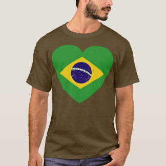 Camiseta Amo la bandera brasileña en forma de corazón