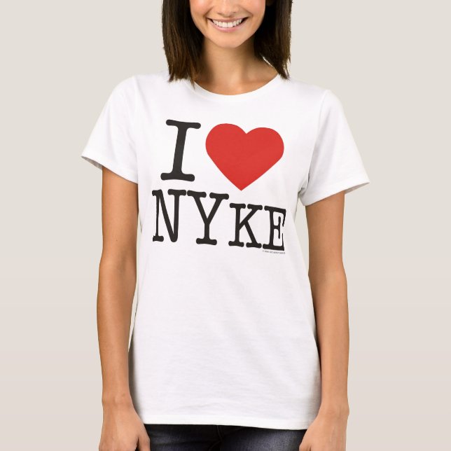 CAMISETA AMO NYKE (Anverso)