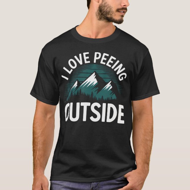 Camiseta Amo Orinar Fuera Montañas (Anverso)