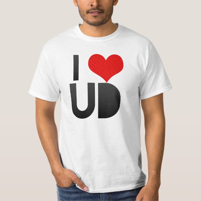 Camiseta Amo UD (Anverso)