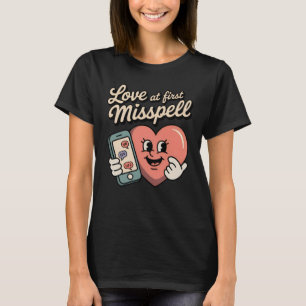 Camiseta Amor a primera falta de ortografía Romántico div