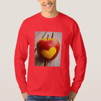 Camiseta "Amor Apple" Foto Cute. ¡Hazte con una en Zazzle