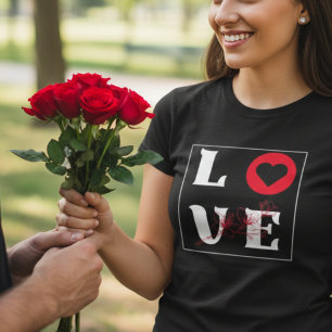 Camiseta Amor Botánico Moderno Corazón Rojo Gráfico Minimal