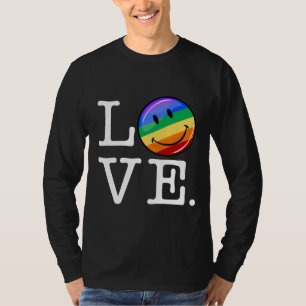 Camiseta Amor con un gay feliz LGBT de la bandera del arco